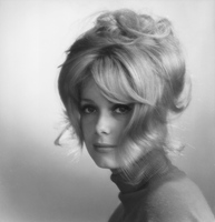 Catherine Deneuve Sweatshirt #2105080