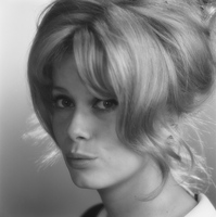 Catherine Deneuve Sweatshirt #2105084