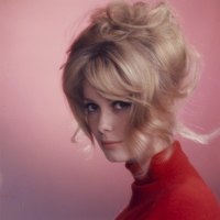 Catherine Deneuve t-shirt #2105090