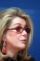 Catherine Deneuve Sweatshirt #2221231