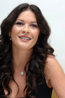 Catherine Zeta Jones Sweatshirt #2401966