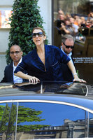Celine Dion Sweatshirt #2707345
