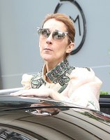 Celine Dion Sweatshirt #2707373