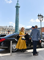Celine Dion Sweatshirt #2707385
