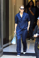 Celine Dion Sweatshirt #2707432