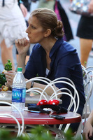 Celine Dion Sweatshirt #2732945
