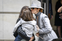 Celine Dion Sweatshirt #2733002