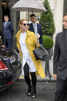 Celine Dion Sweatshirt #2733467