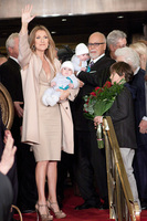 Celine Dion Sweatshirt #2733494