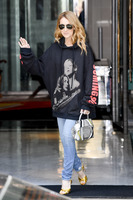 Celine Dion Sweatshirt #2734634