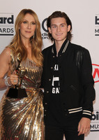 Celine Dion Sweatshirt #2734659