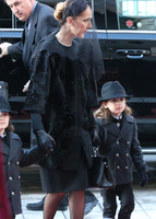 Celine Dion Sweatshirt #2735000