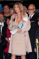 Celine Dion Sweatshirt #2735863