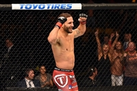 Chad Mendes Sweatshirt #3514815