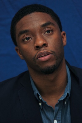 Chadwick Boseman magic mug #G683245