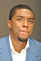 Chadwick Boseman Longsleeve T-shirt #2492558