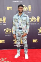 Chadwick Boseman magic mug #G1567140