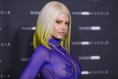 Chanel West Coast mug #G2451421