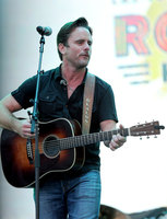 Charles Esten t-shirt #3109740