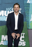 Charles Esten t-shirt #3109812
