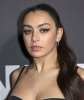 Charli Xcx Longsleeve T-shirt #3934306