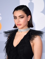 Charli Xcx Longsleeve T-shirt #3934336