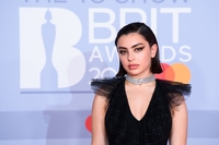 Charli Xcx Sweatshirt #3934339