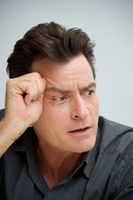 Charlie Sheen Longsleeve T-shirt #2223781