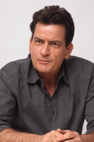 Charlie Sheen Longsleeve T-shirt #2223790