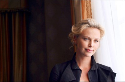 Charlize Theron Mouse Pad 1436033