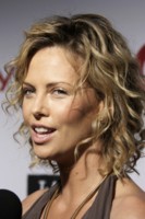 Charlize Theron Longsleeve T-shirt #1450990