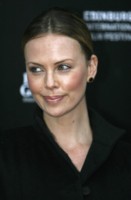Charlize Theron Longsleeve T-shirt #1462071
