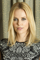 Charlize Theron Longsleeve T-shirt #2008052