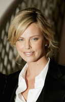 Charlize Theron Longsleeve T-shirt #2058281