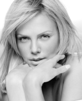 Charlize Theron Longsleeve T-shirt #2058338