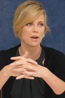 Charlize Theron Sweatshirt #2270227