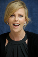 Charlize Theron Sweatshirt #2277178