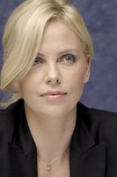 Charlize Theron Sweatshirt #2285055
