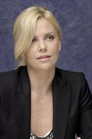 Charlize Theron Sweatshirt #2285083