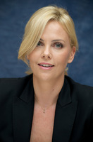Charlize Theron Sweatshirt #2320291