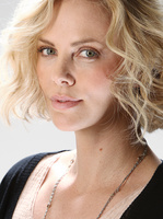 Charlize Theron Sweatshirt #2330326