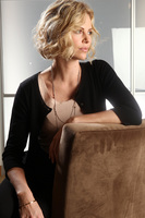 Charlize Theron t-shirt #2330342