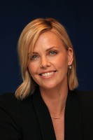 Charlize Theron t-shirt #2364833