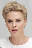 Charlize Theron Sweatshirt #2465569