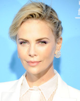 Charlize Theron Sweatshirt #3230067