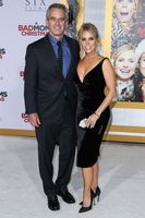 Cheryl Hines Sweatshirt #2857920