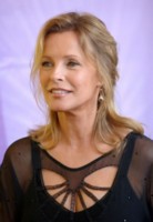 Cheryl Ladd Longsleeve T-shirt #1272371