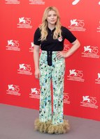 Chloe  Moretz Sweatshirt #3758373