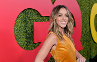 Chloe Bennet mug #G2397922