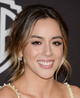 Chloe Bennet magic mug #G2397923